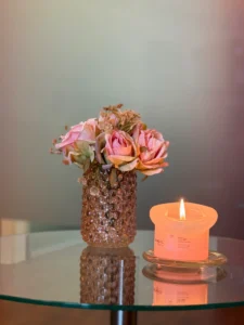 Stilvolle Details im Wartebereich der Orthopädischen Privatpraxis Dr. Beckert