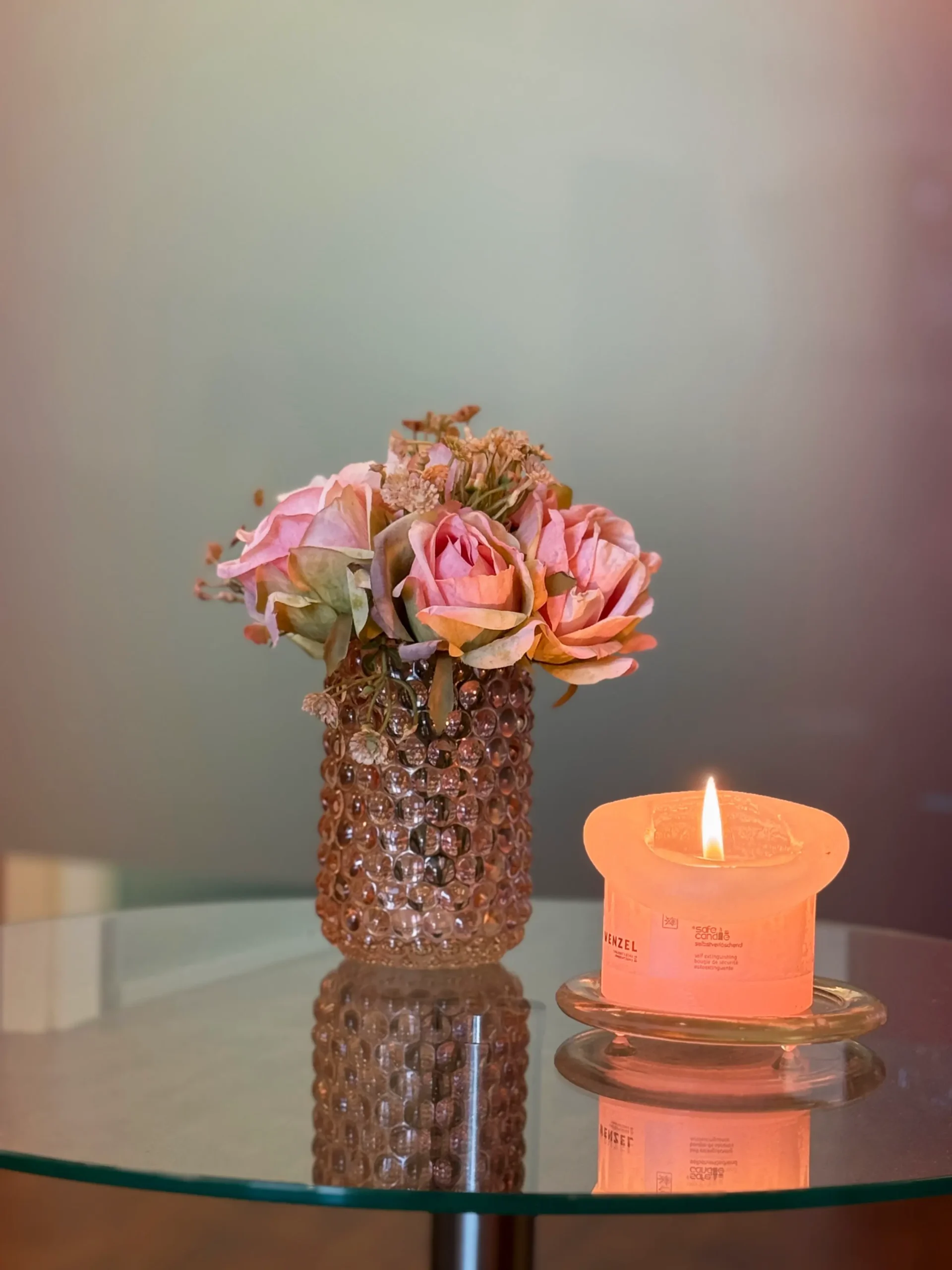 Stilvolle Details im Wartebereich der Orthopädischen Privatpraxis Dr. Beckert